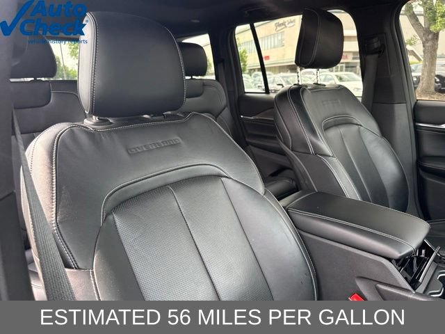 Used 2024 Jeep Grand Cherokee Overland w/ Trailer Tow Package AWD/4WD image 26