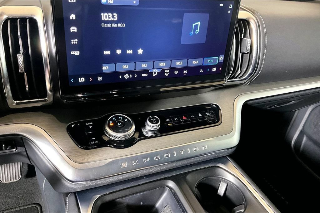 Certified 2025 Ford Expedition Max Platinum AWD/4WD image 26