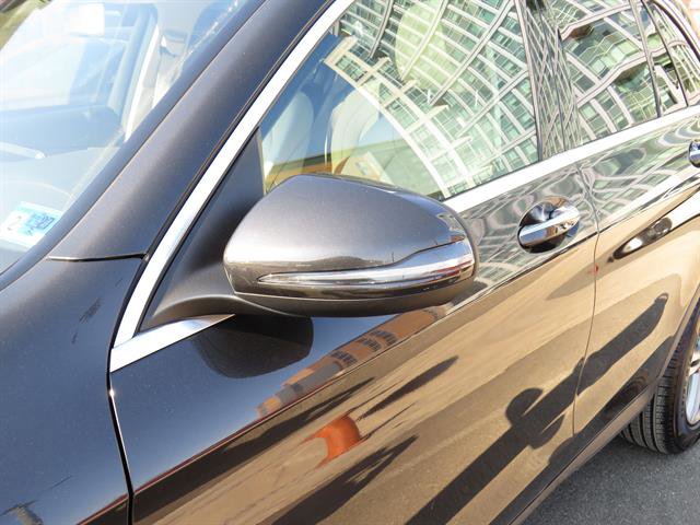 Used 2020 Mercedes-Benz GLC 300 4MATIC image 27