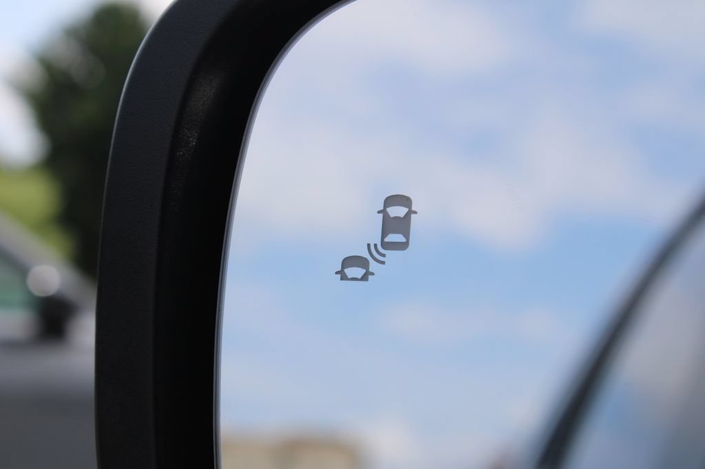 Certified 2025 Honda Pilot EX-L image 32