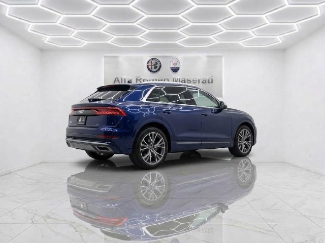 Used 2021 Audi Q8 Premium Plus AWD/4WD image 5