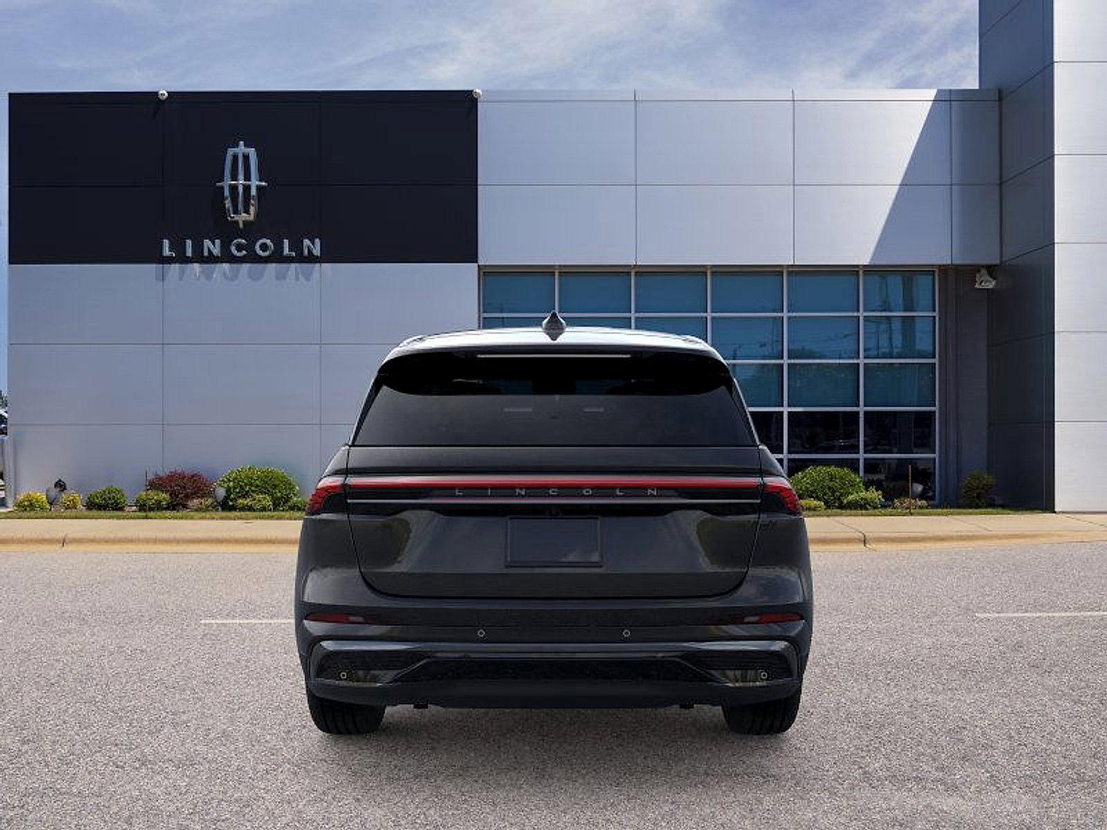 New 2026 Lincoln Nautilus Premier w/ Jet Appearance Package AWD/4WD image 5