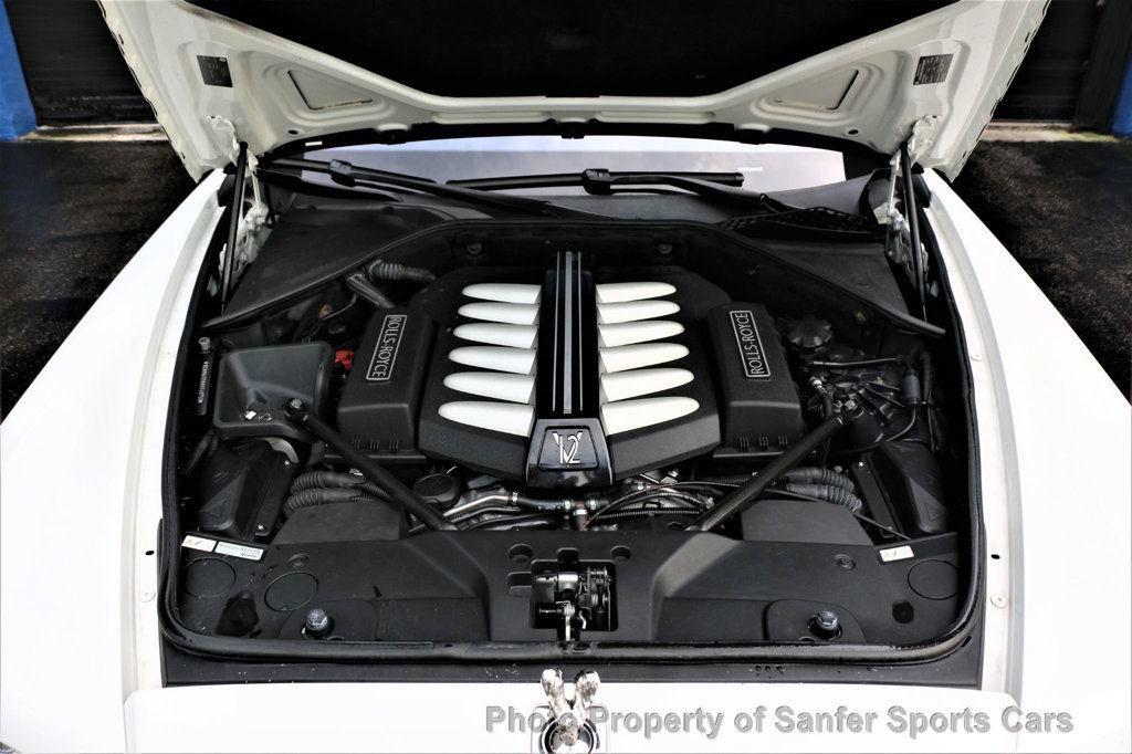 Used 2010 Rolls-Royce Ghost RWD image 12