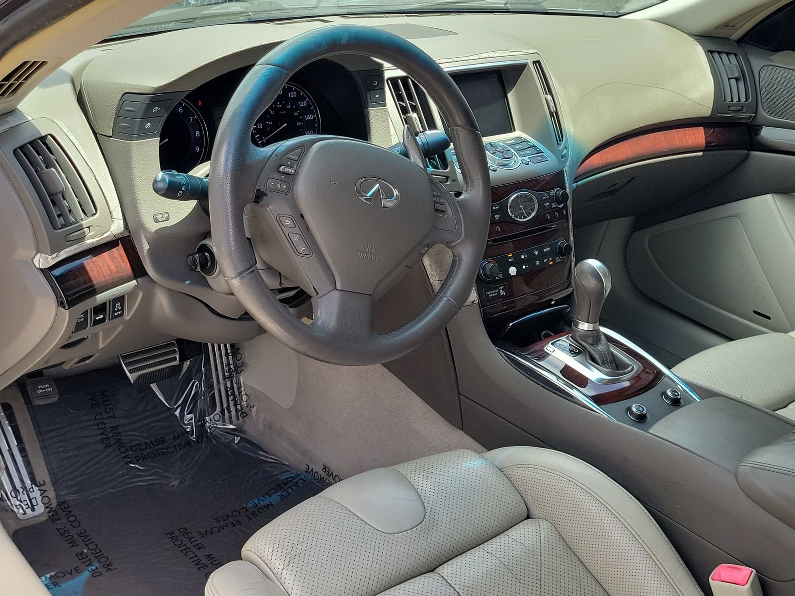Used 2010 INFINITI G37 Journey w/ Premium Pkg RWD image 10