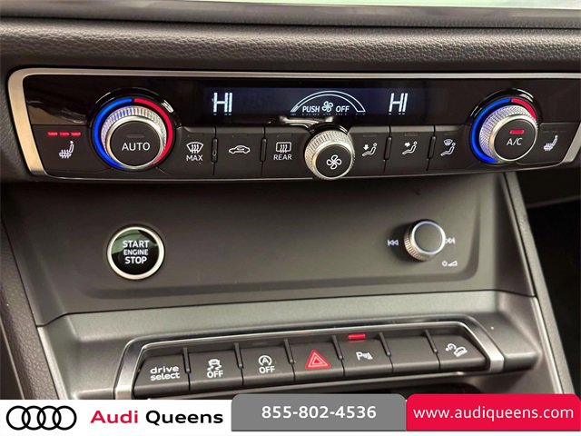 Certified 2025 Audi Q3 2.0T Premium w/ Convenience Package image 25