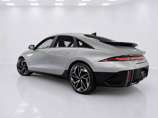 Used 2023 Hyundai Ioniq 6 SEL w/ Cargo Package AWD/4WD image 7