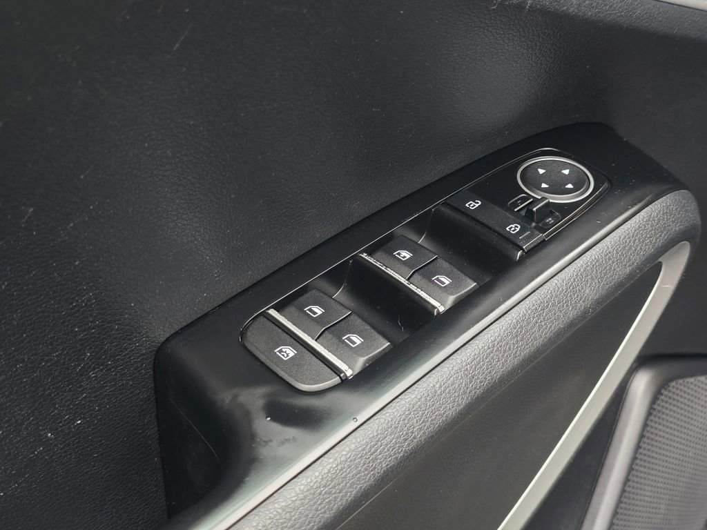 Used 2020 Kia Soul LX image 25