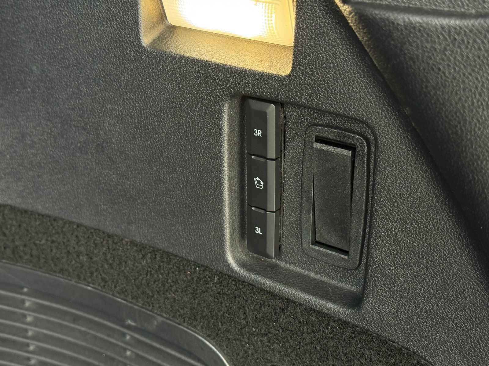 Certified 2023 Lincoln Aviator AWD w/ Premium Package image 19