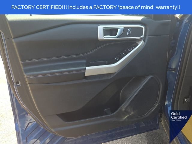 Used 2022 Ford Explorer XLT w/ Equipment Group 202A AWD/4WD image 30