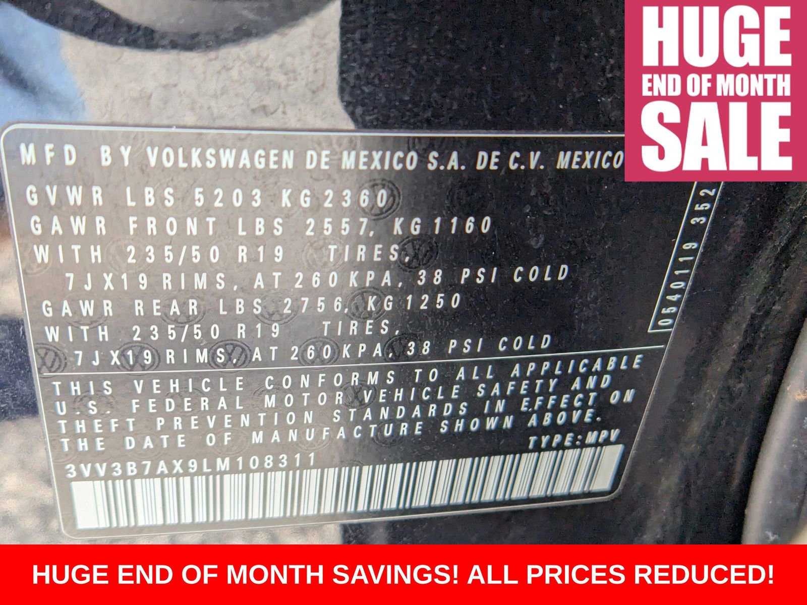 Used 2020 Volkswagen Tiguan SEL image 18