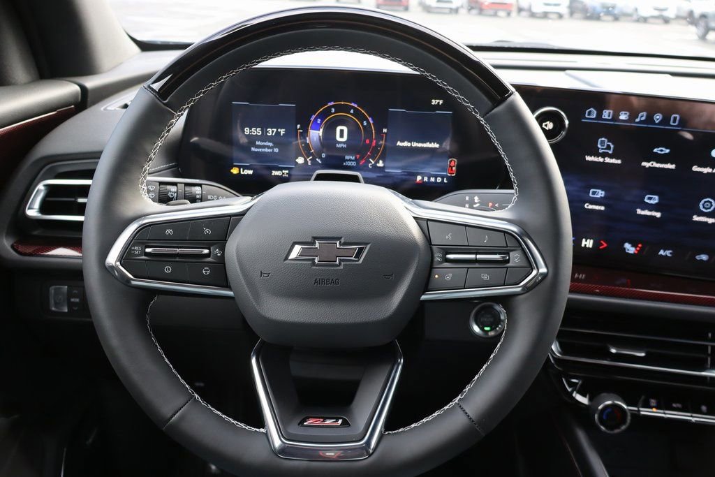 New 2026 Chevrolet Traverse Z71 w/ Enhanced Driving Package image 7