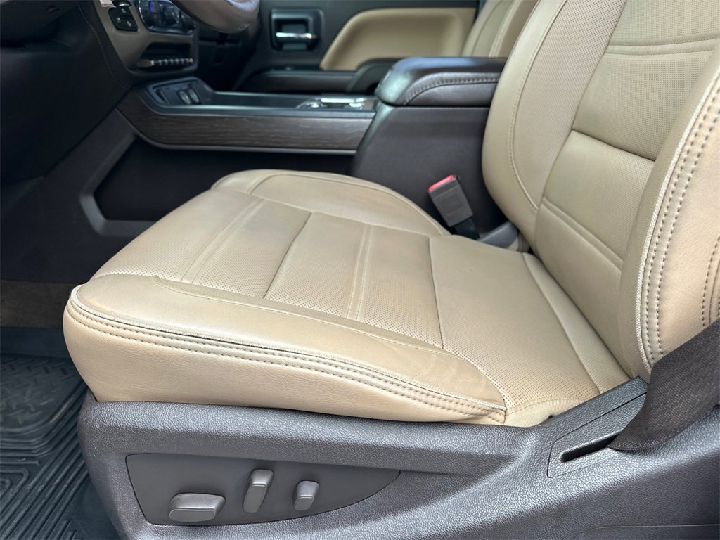Used 2019 GMC Sierra 2500 Denali w/ Duramax Plus Package image 10