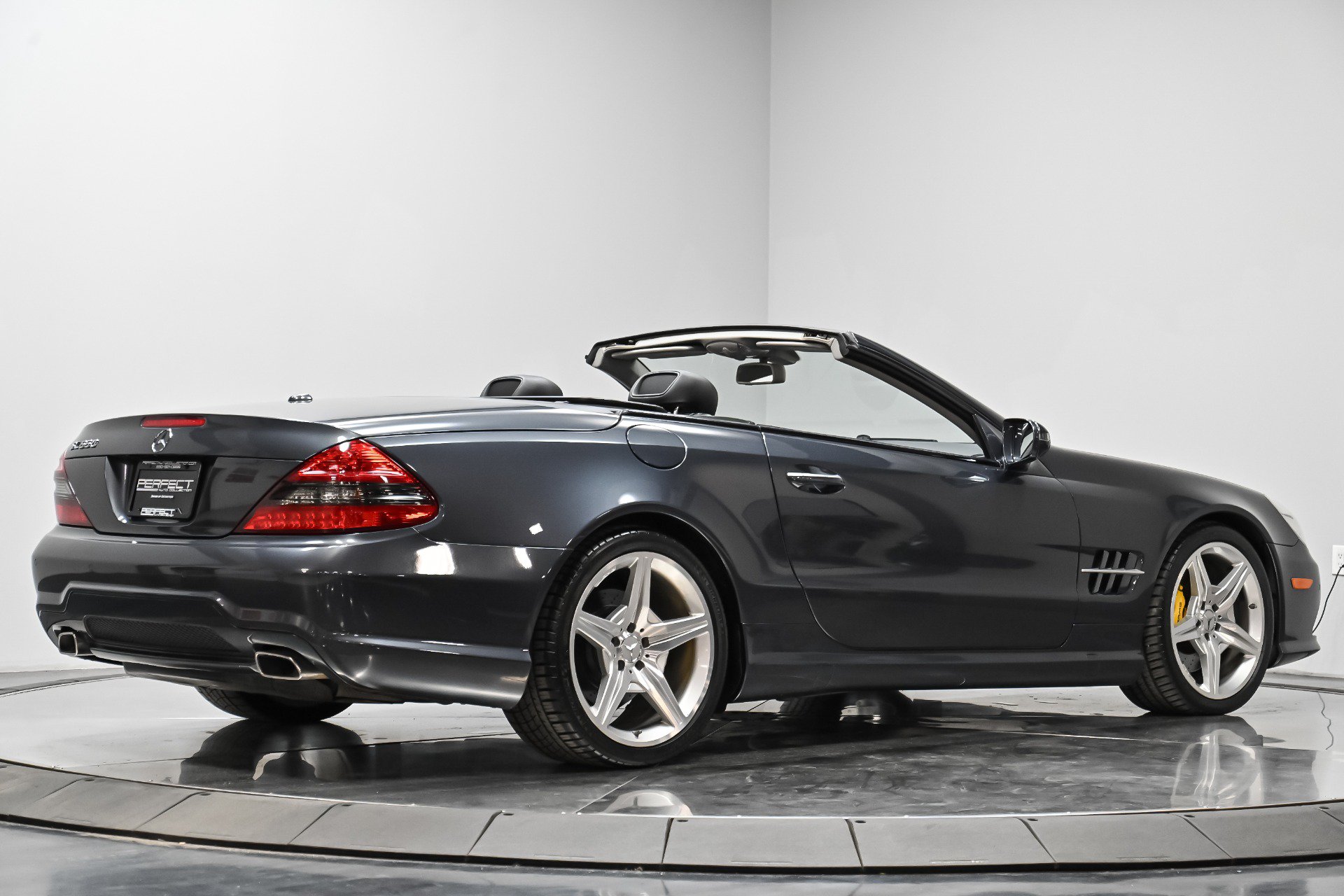 Used 2009 Mercedes-Benz SL 550 image 10