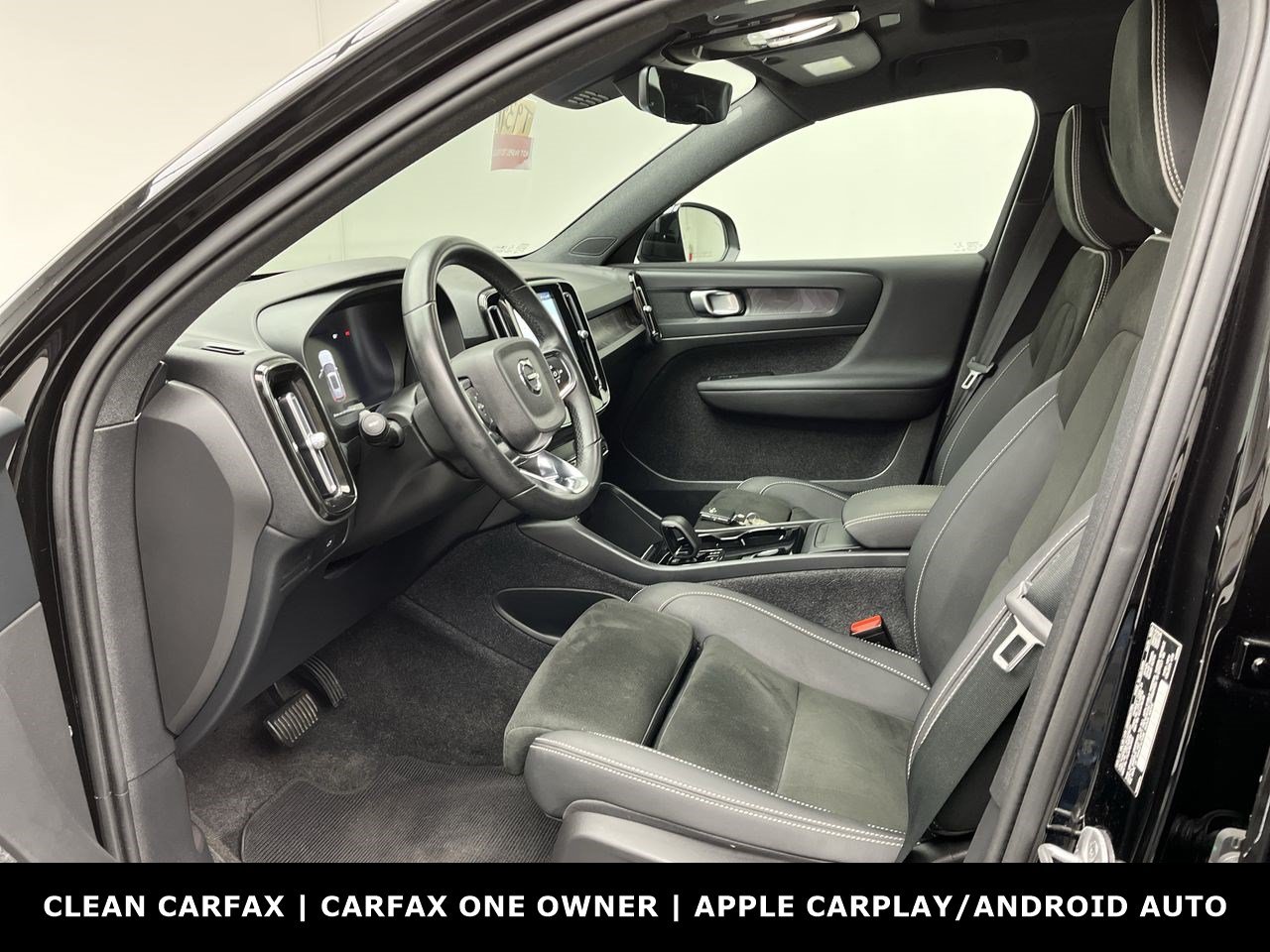 Used 2023 Volvo XC40 Recharge Plus AWD/4WD image 3