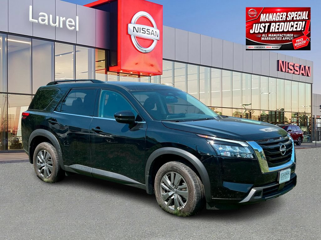 New 2025 Nissan Pathfinder SV