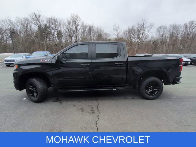 Used 2024 Chevrolet Silverado 1500 LT Trail Boss w/ LT Trail Boss Premium Package image 2