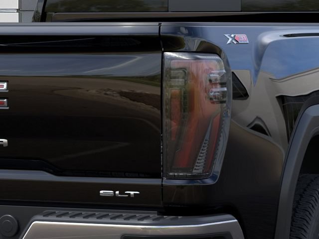New 2026 GMC Sierra 2500 SLT w/ SLT Premium Package AWD/4WD image 11