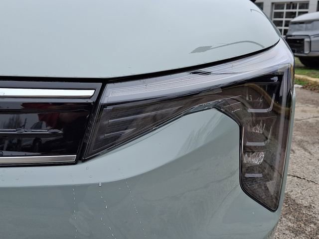 Certified 2025 Kia K4 EX image 9