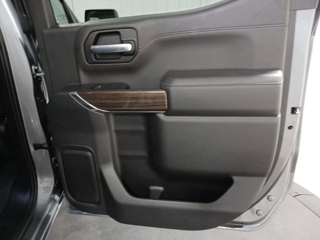 Used 2020 Chevrolet Silverado 1500 RST w/ All-Star Edition image 20