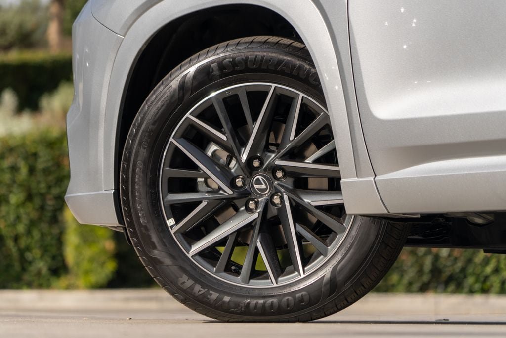 New 2026 Lexus TX 350 AWD image 8