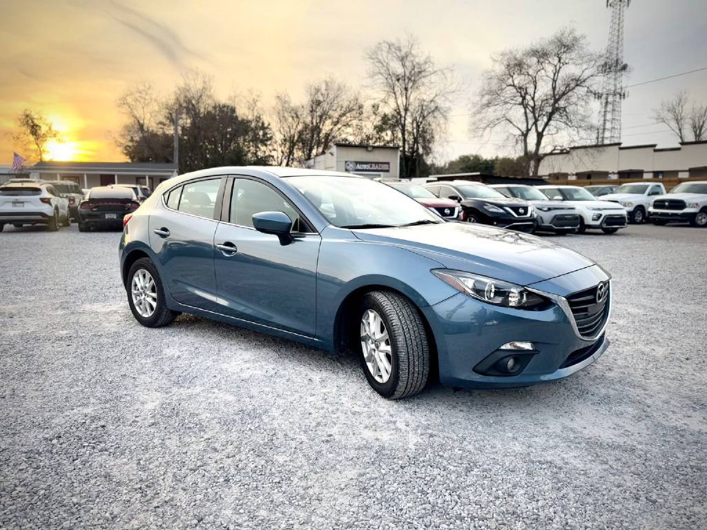Used 2016 MAZDA MAZDA3 i Grand Touring image 5