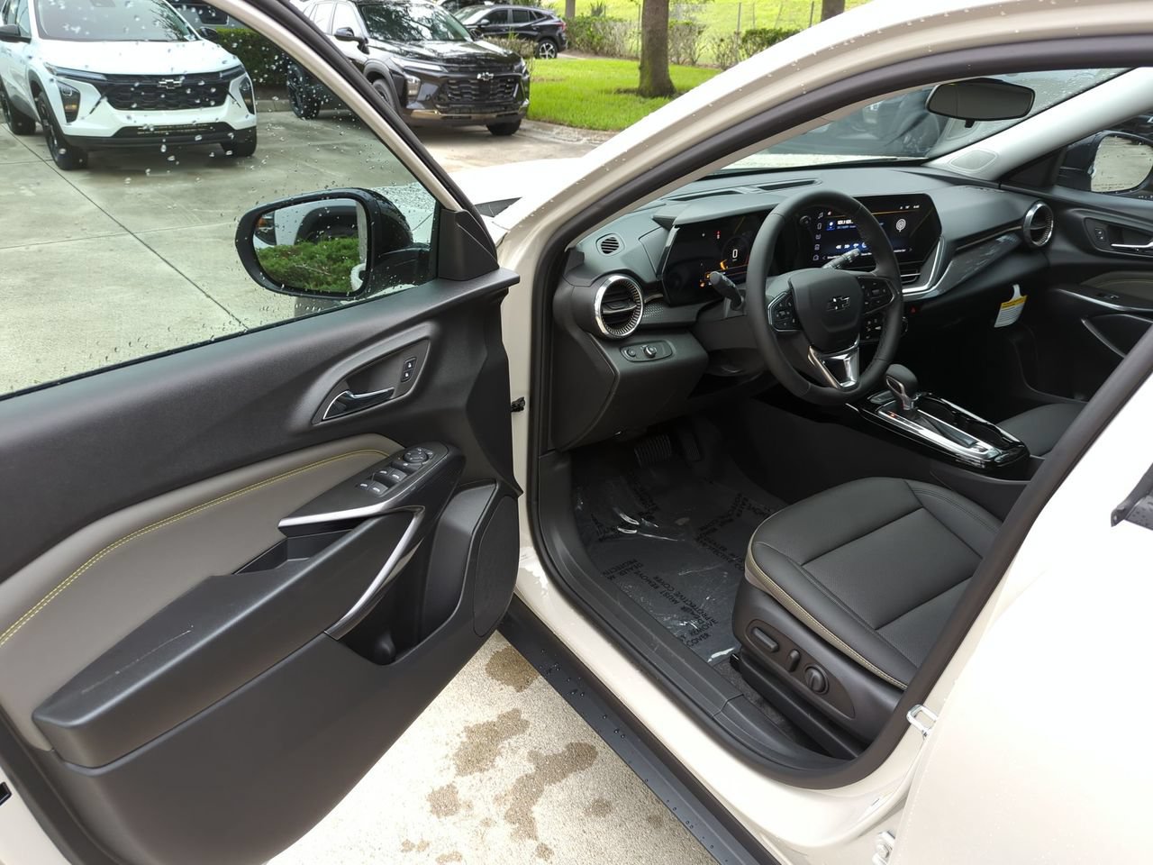 New 2026 Chevrolet Trax ACTIV w/ Driver Confidence Package FWD image 7