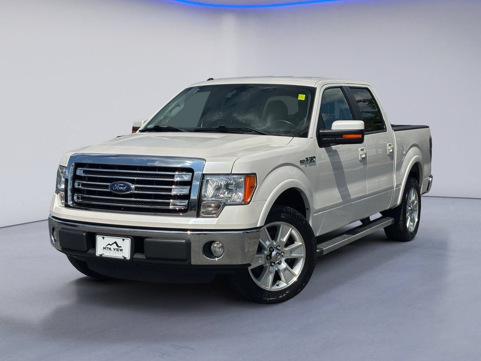 Used 2013 Ford F150 Lariat w/ Mid Equipment Group RWD image 2