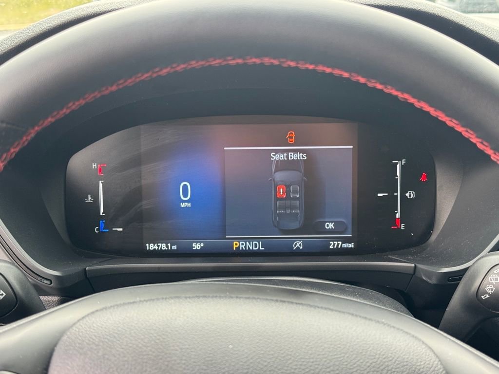 Used 2025 Ford Escape ST-Line image 18