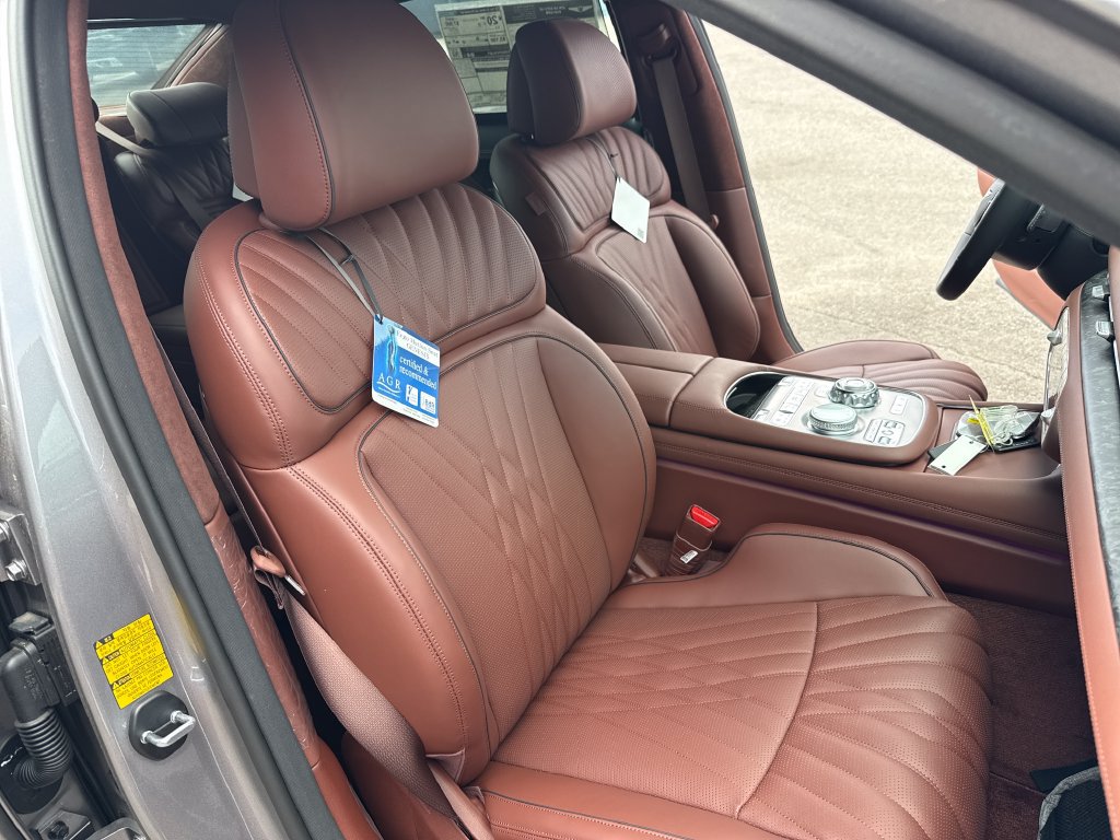 Used 2026 Genesis G90 3.5T AWD/4WD image 24