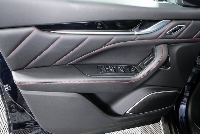 Certified 2022 Maserati Levante GT image 7