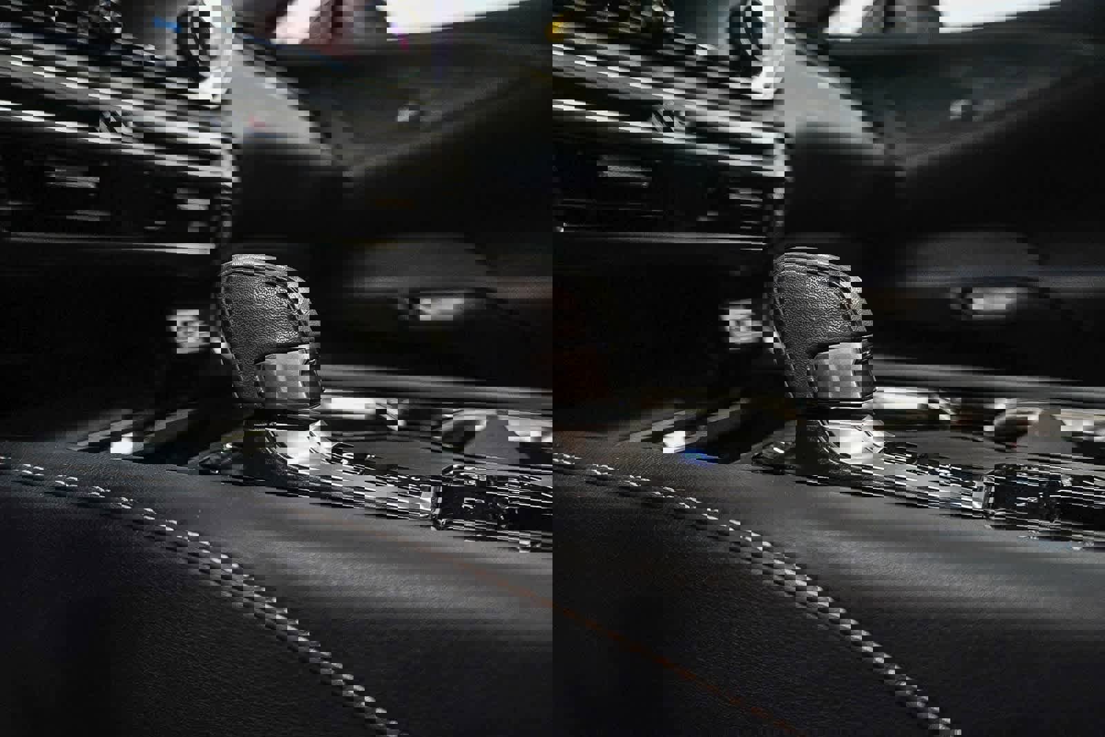 Used 2024 Lexus RX 450h Luxury image 23