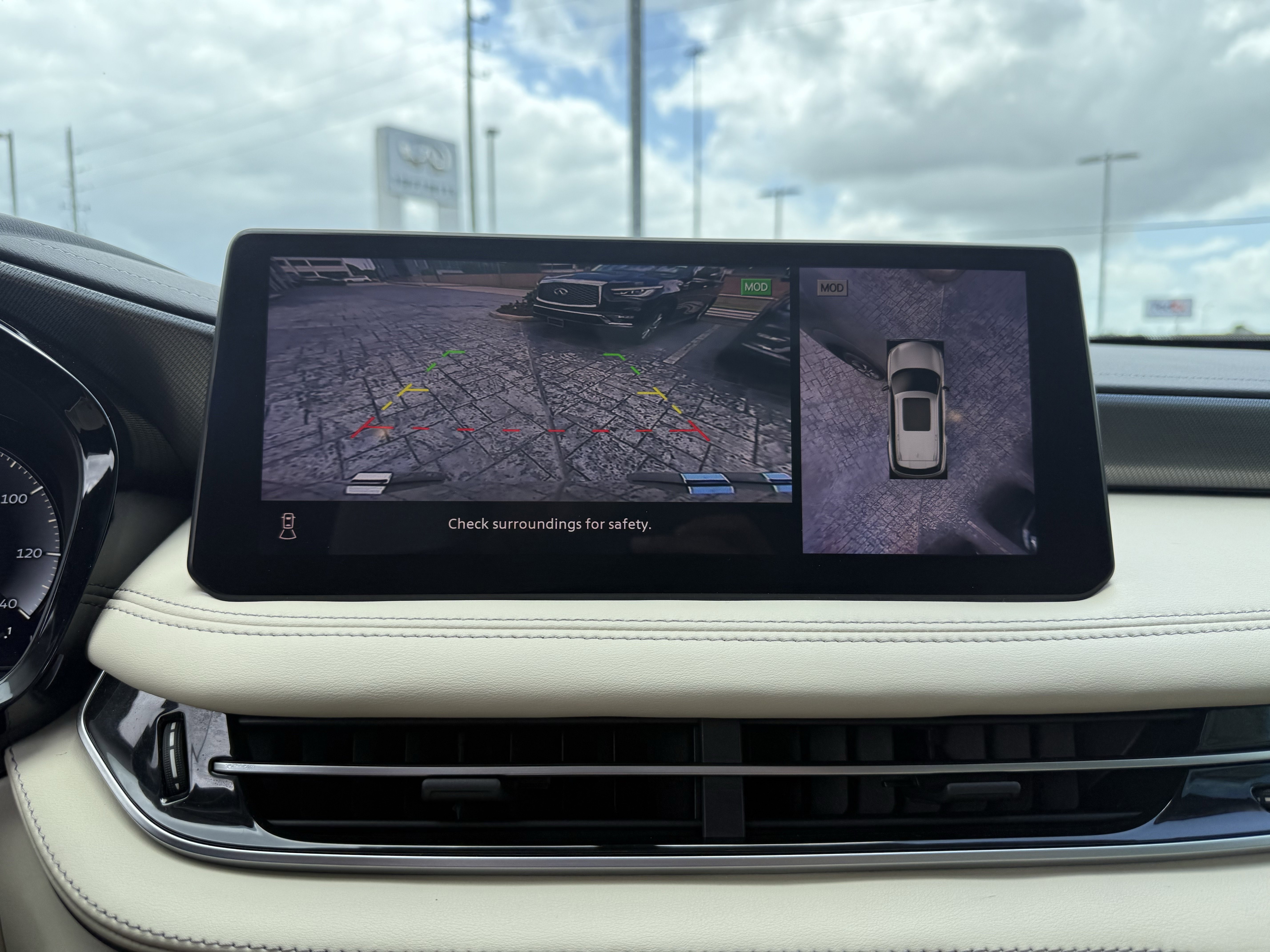 Certified 2023 INFINITI QX60 Luxe image 25