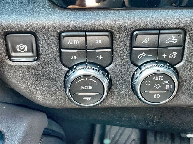 New 2026 GMC Sierra 2500 SLT image 18