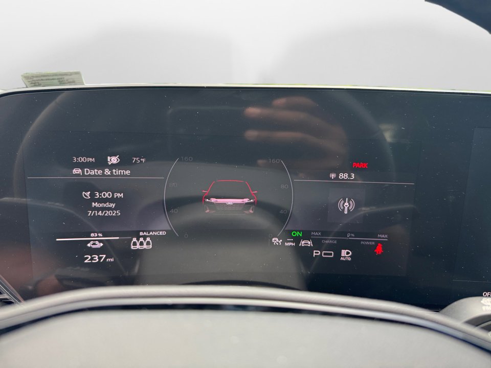 New 2025 Audi A6 e-tron Premium Plus image 11