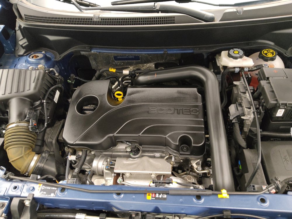 Used 2024 Chevrolet Equinox LT w/ LPO, Floor Liner Package FWD image 30
