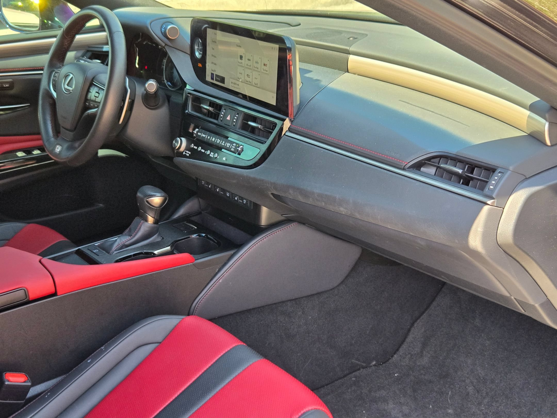 Used 2024 Lexus ES 350 F Sport w/ Accessory Package (Z2) FWD image 29