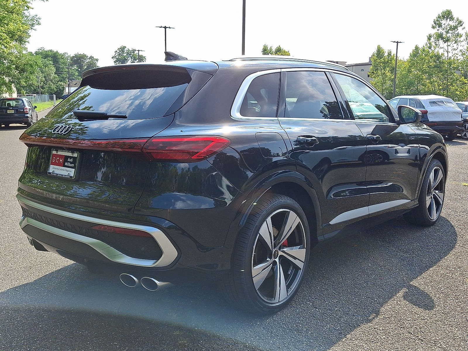 New 2026 Audi SQ5 Premium AWD/4WD image 17