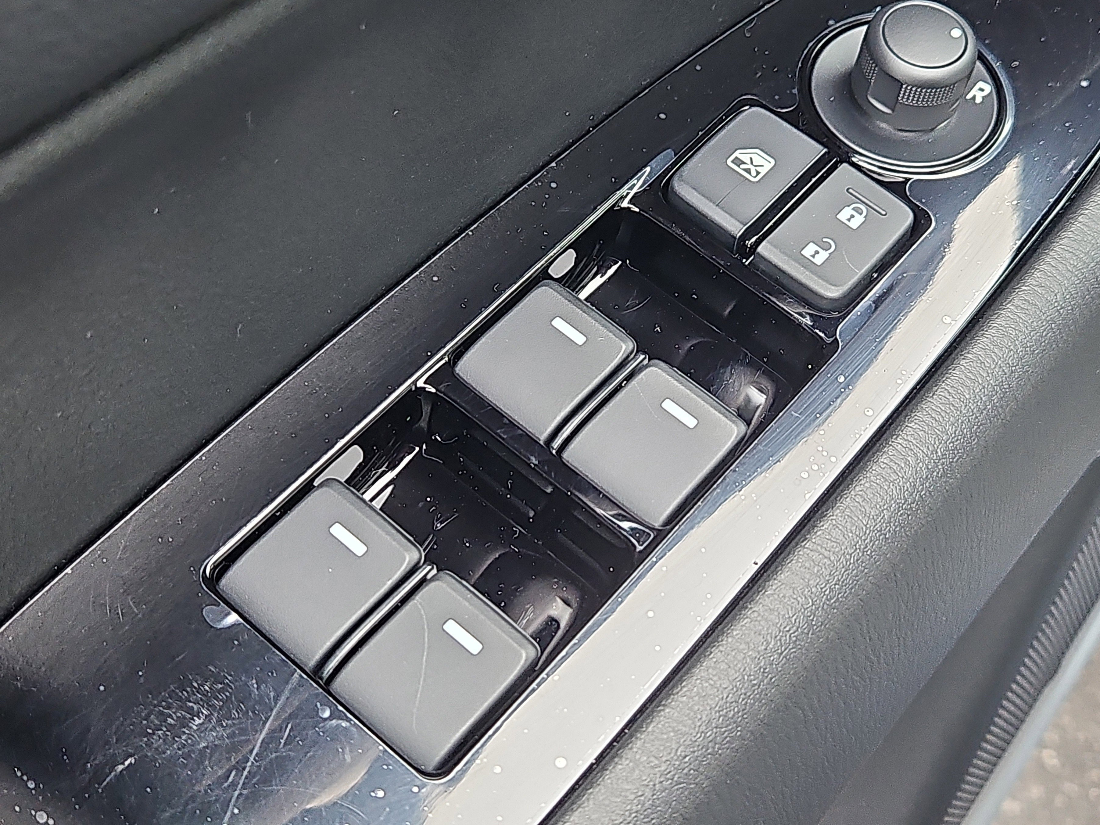 New 2025 MAZDA CX-5 AWD 2.5 S w/ Preferred Package image 17