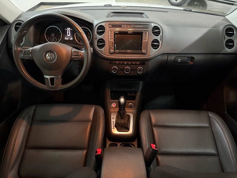 Used 2017 Volkswagen Tiguan Wolfsburg Edition image 20