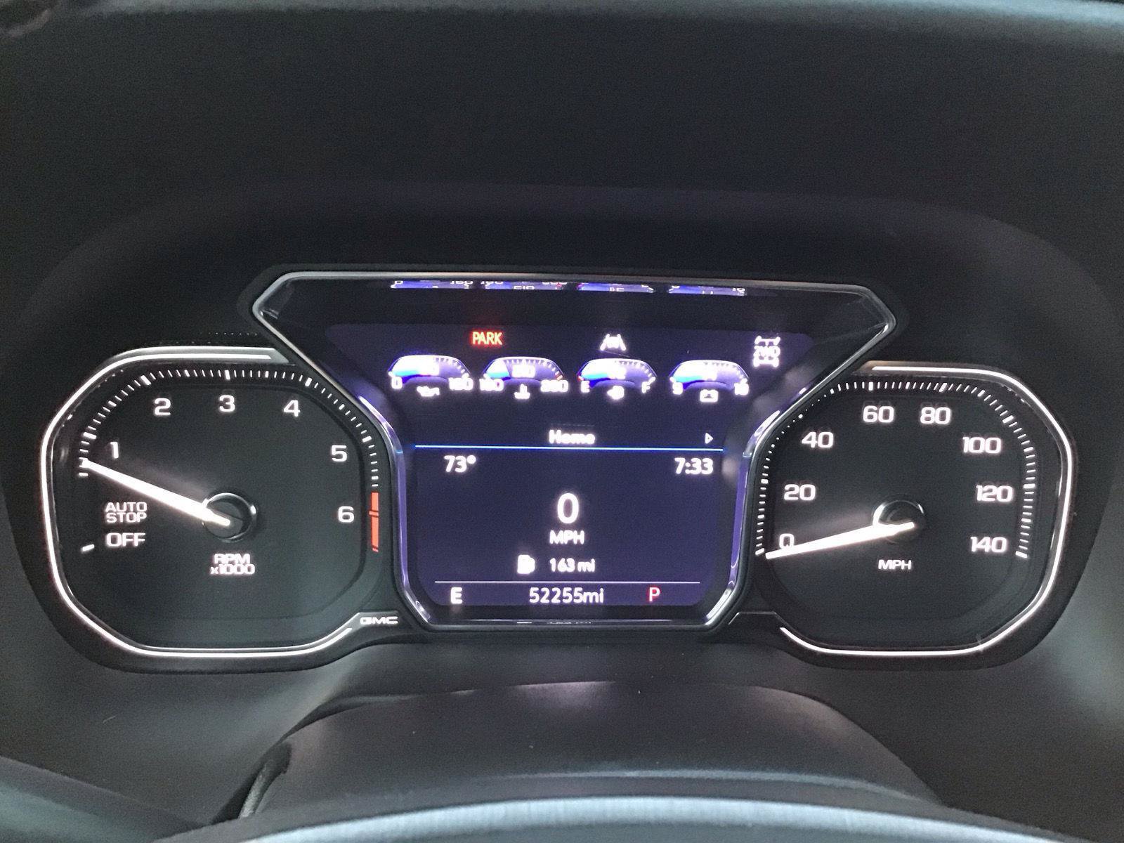 Used 2021 GMC Yukon AT4 w/ Technology Package AWD/4WD image 12