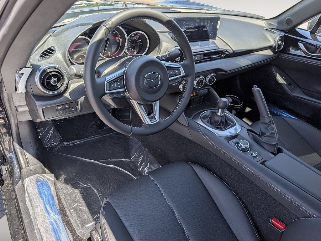 New 2026 MAZDA MX-5 Miata RF Grand Touring w/ Appearance Package RWD image 24