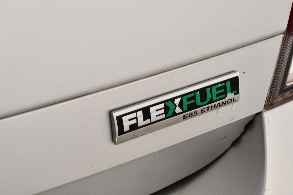 Used 2012 Chevrolet Impala LTZ FWD image 22