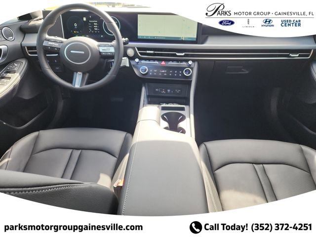 New 2025 Hyundai Sonata Limited image 11