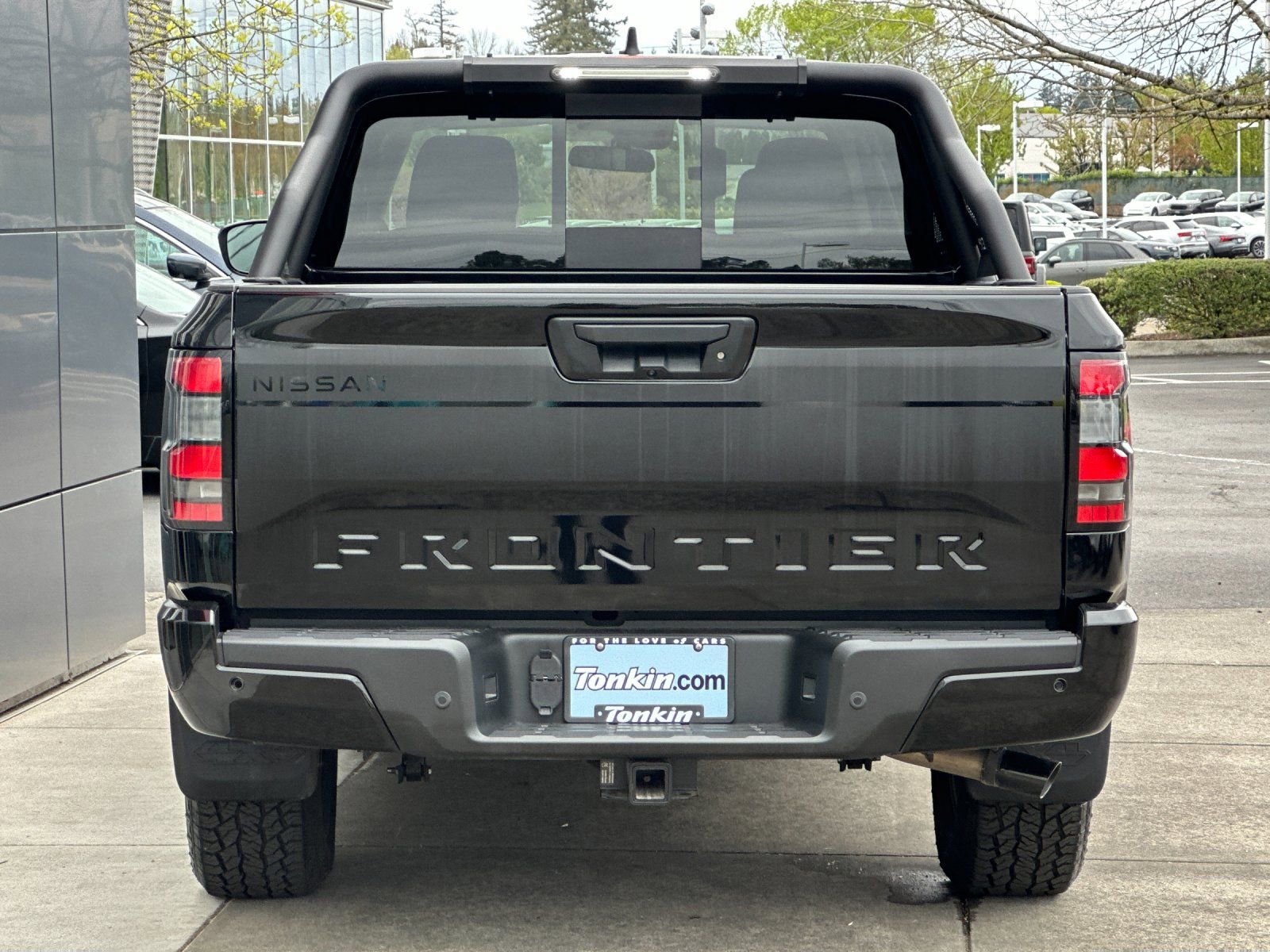 Used 2024 Nissan Frontier SV w/ Hardbody Edition image 4