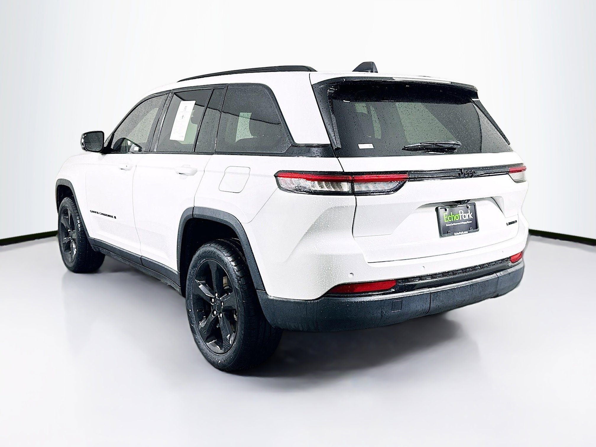 Used 2023 Jeep Grand Cherokee Limited w/ Black Appearance Package RWD image 5