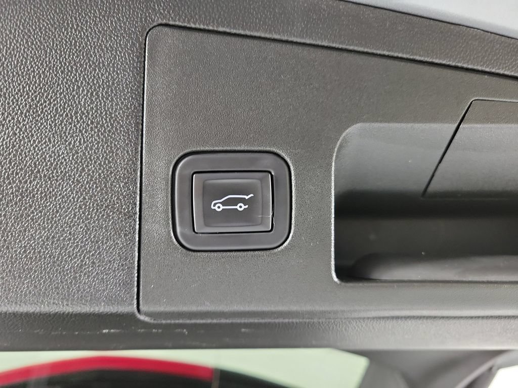 Certified 2024 Cadillac XT5 Premium Luxury AWD/4WD image 10