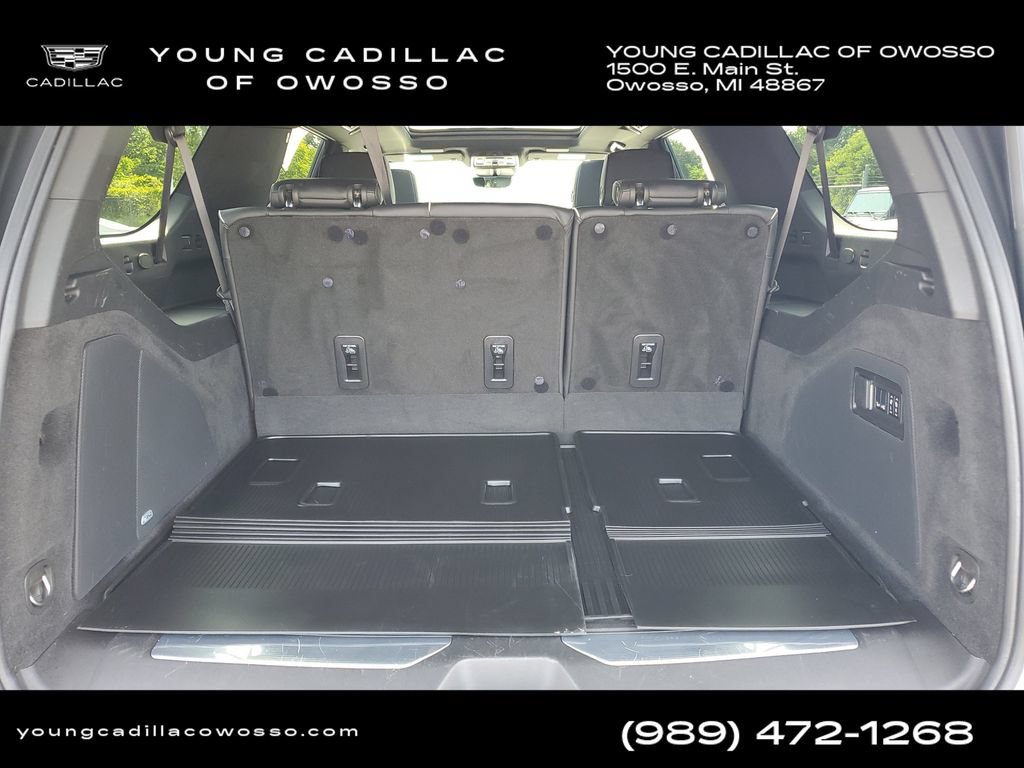 Certified 2024 Cadillac Escalade ESV Premium Luxury w/ LPO, Floor Liner Package AWD/4WD image 32