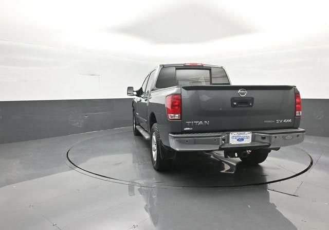 Used 2014 Nissan Titan SV w/ SV Value Truck Package AWD/4WD image 6