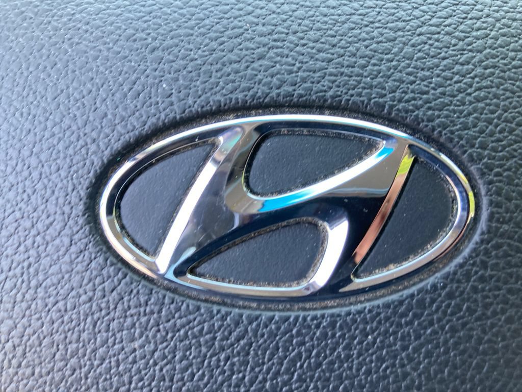Used 2019 Hyundai Tucson SE AWD/4WD image 28