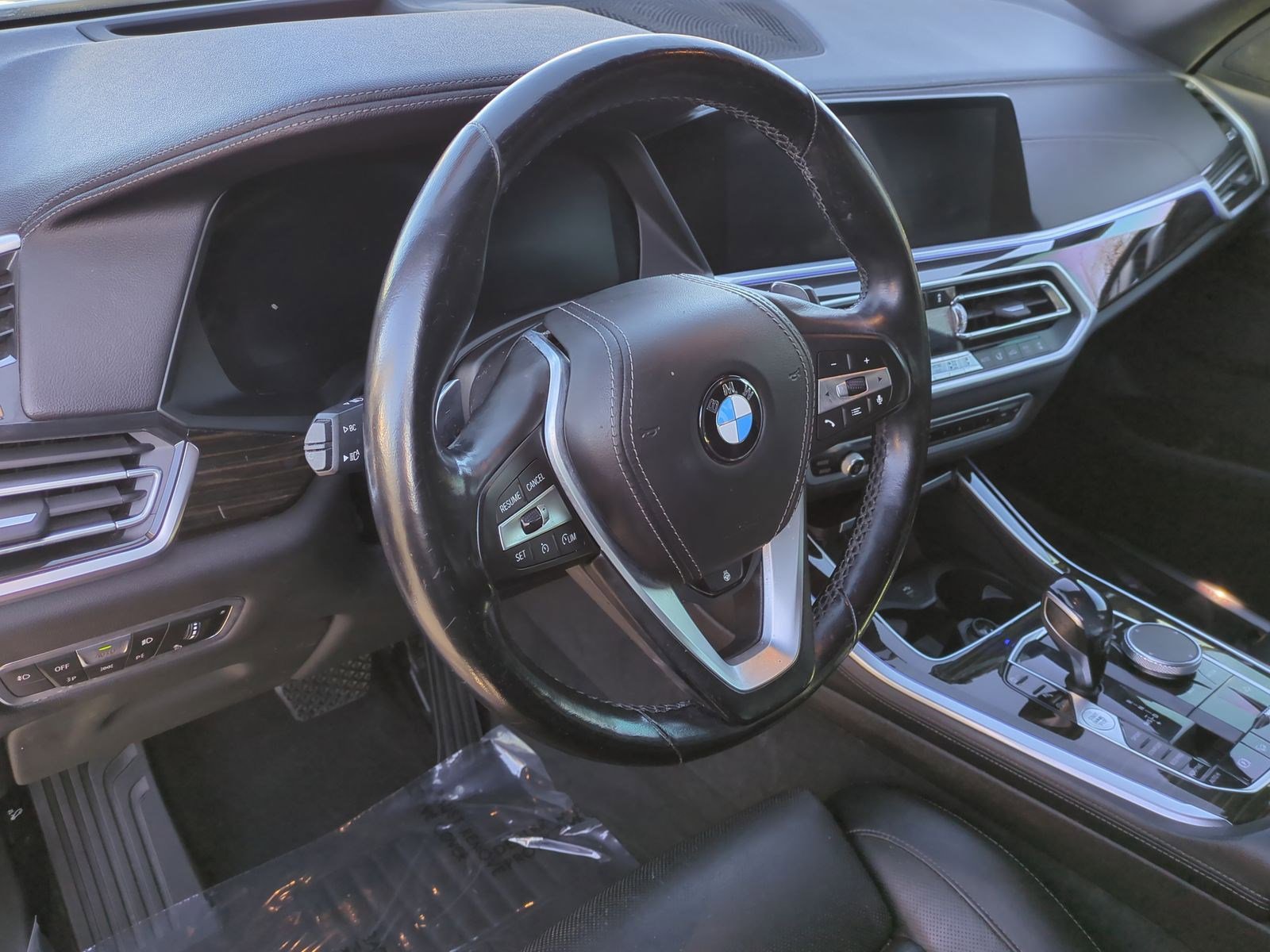 Used 2019 BMW X5 xDrive40i w/ Luxury Seating Package image 17